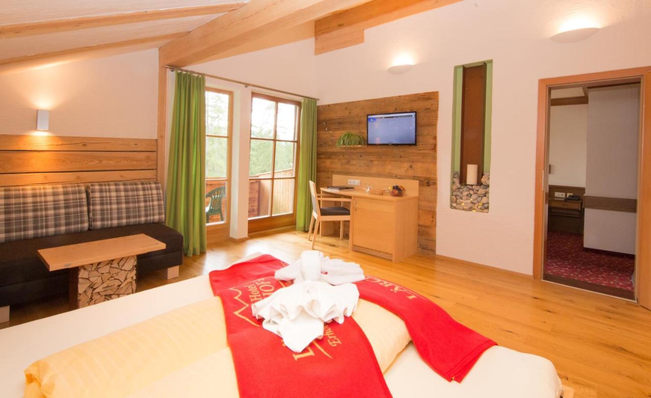 Hotel Laerchenhof Ramsau am Dachstein Exterior foto